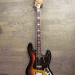 665 1636 ELECTRIC BASS ..